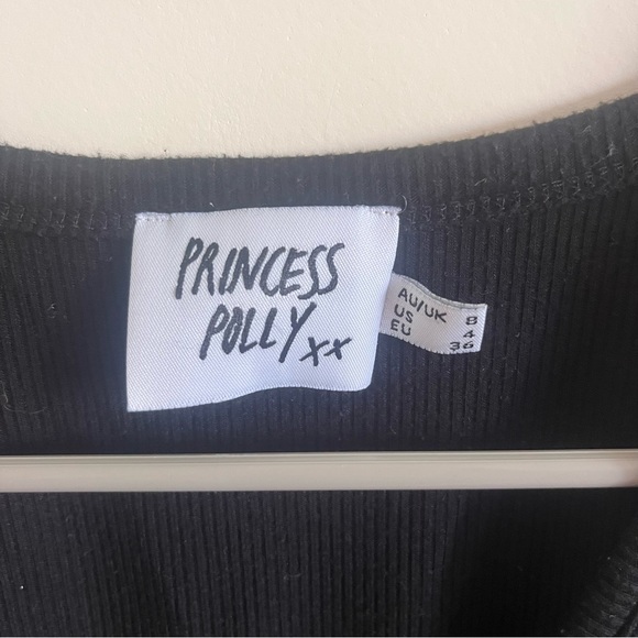 Princess Polly Cropped Tank in Black size 4! - Picture 2 of 3